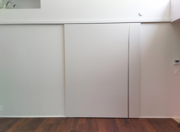 大型の木製建具